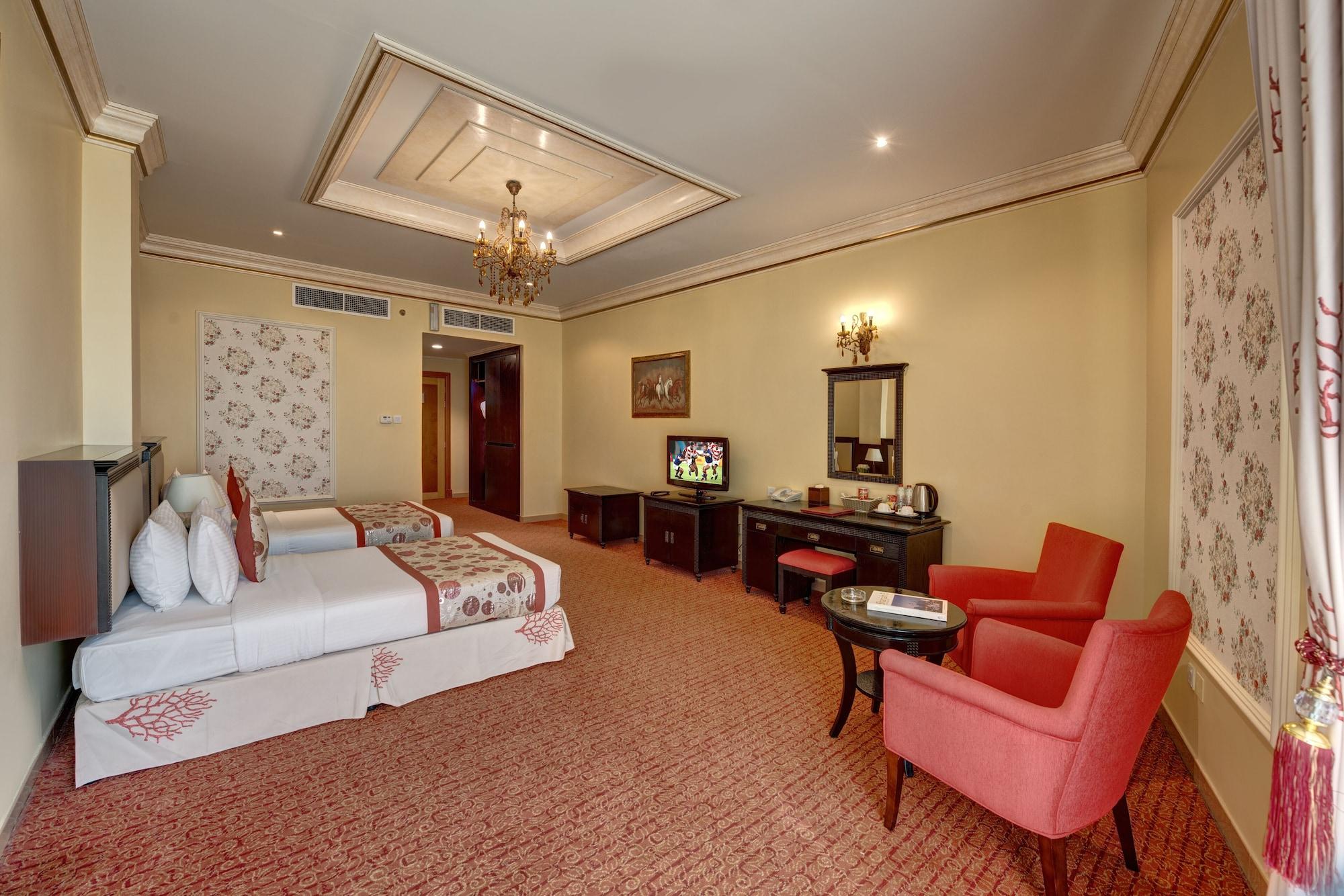 사하라 비치 리조트 앤 스파 샤르자 외부 사진 A suite at the hotel