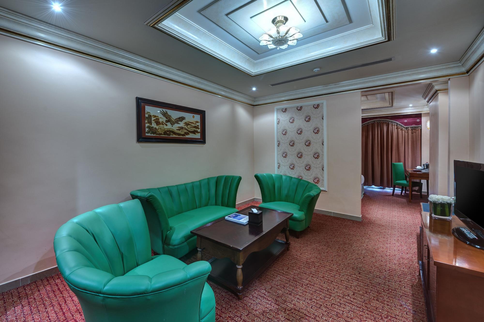 사하라 비치 리조트 앤 스파 샤르자 외부 사진 Suite room