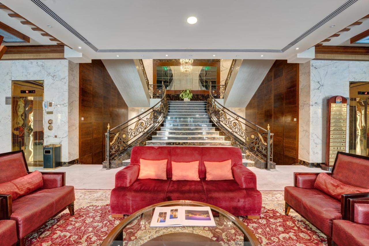 사하라 비치 리조트 앤 스파 샤르자 외부 사진 The lobby of the hotel