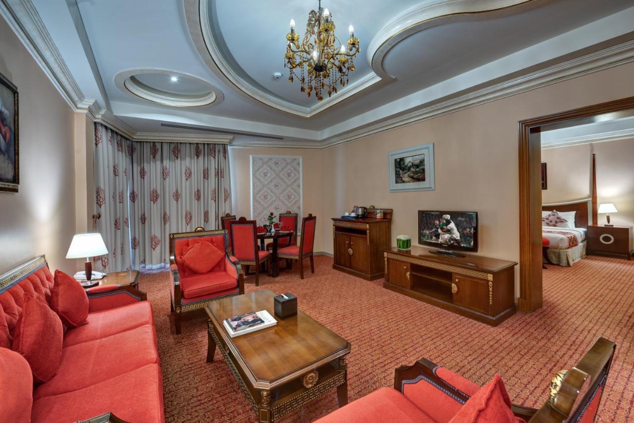 사하라 비치 리조트 앤 스파 샤르자 외부 사진 Suite
